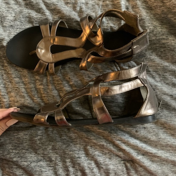 Gladiator sandals - Picture 2 of 3
